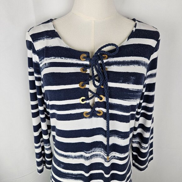 Tommy Bahama Brushed Breaker Striped Dress Medium Lace-Up Navy/White - Picture 4 of 11